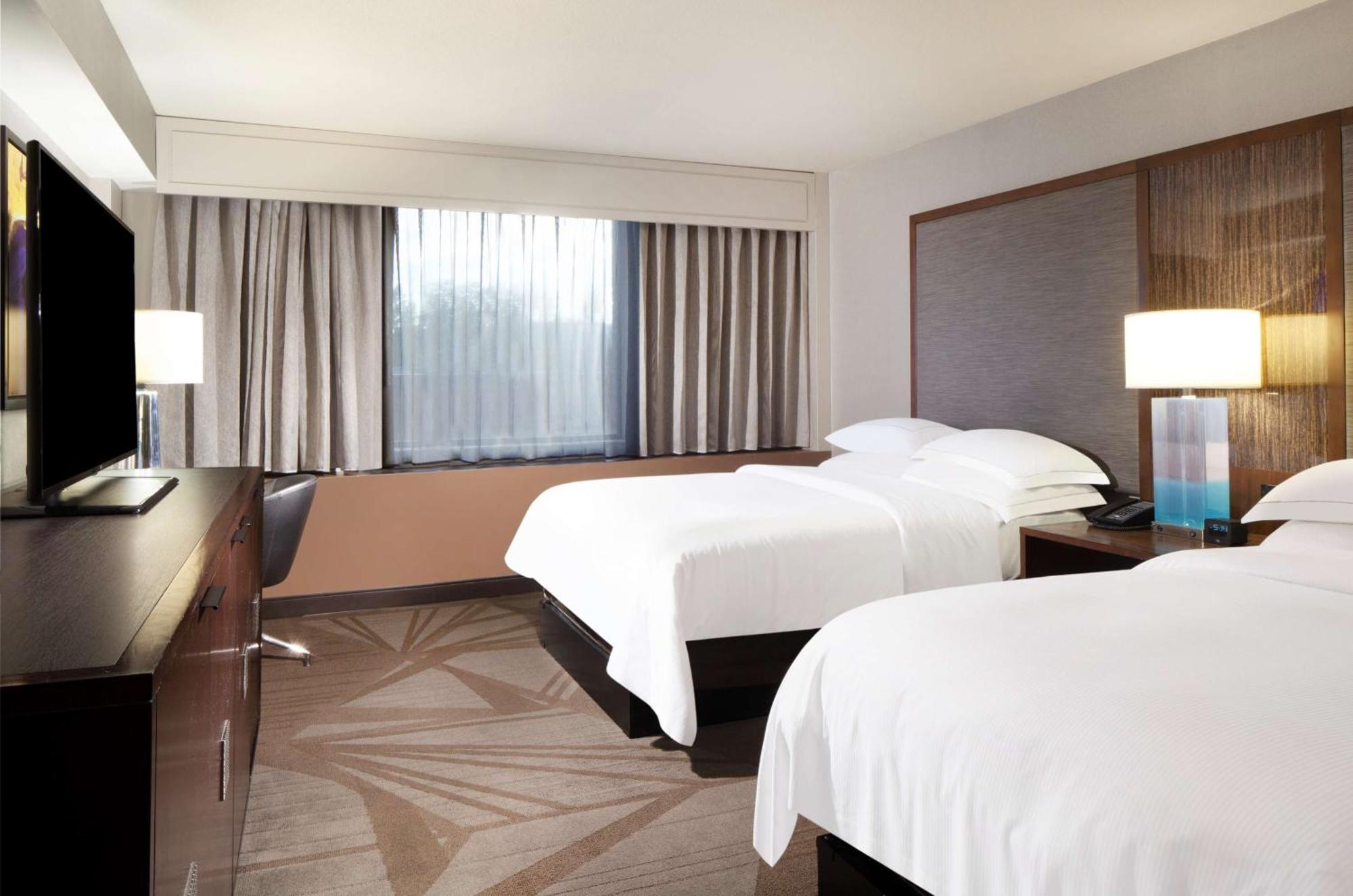Hilton Parsippany Hotel Exterior photo